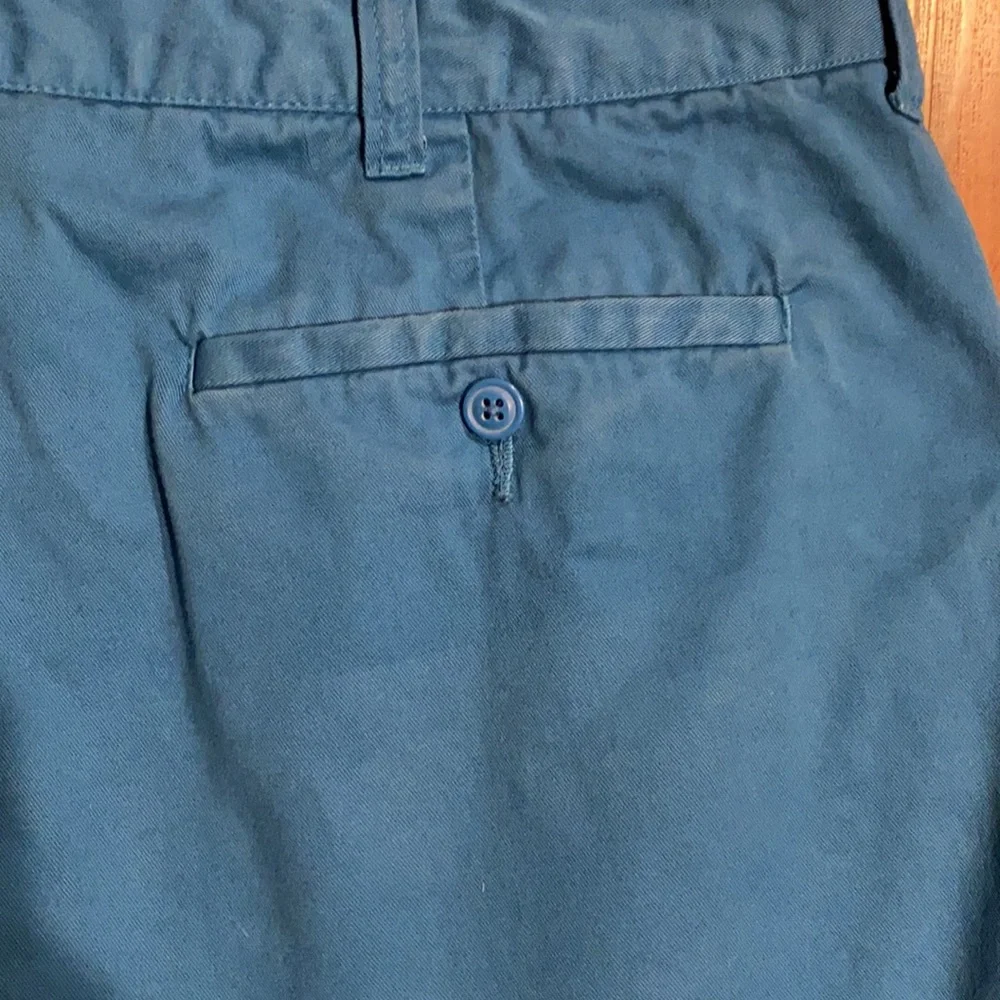 Teal J. Crew Stanton shorts, 36